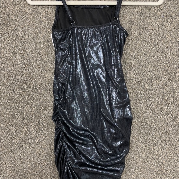 NWT BD Junior Ruched Party Dress Metallic Gunmetal Style 381 Size 1 - Picture 3 of 3